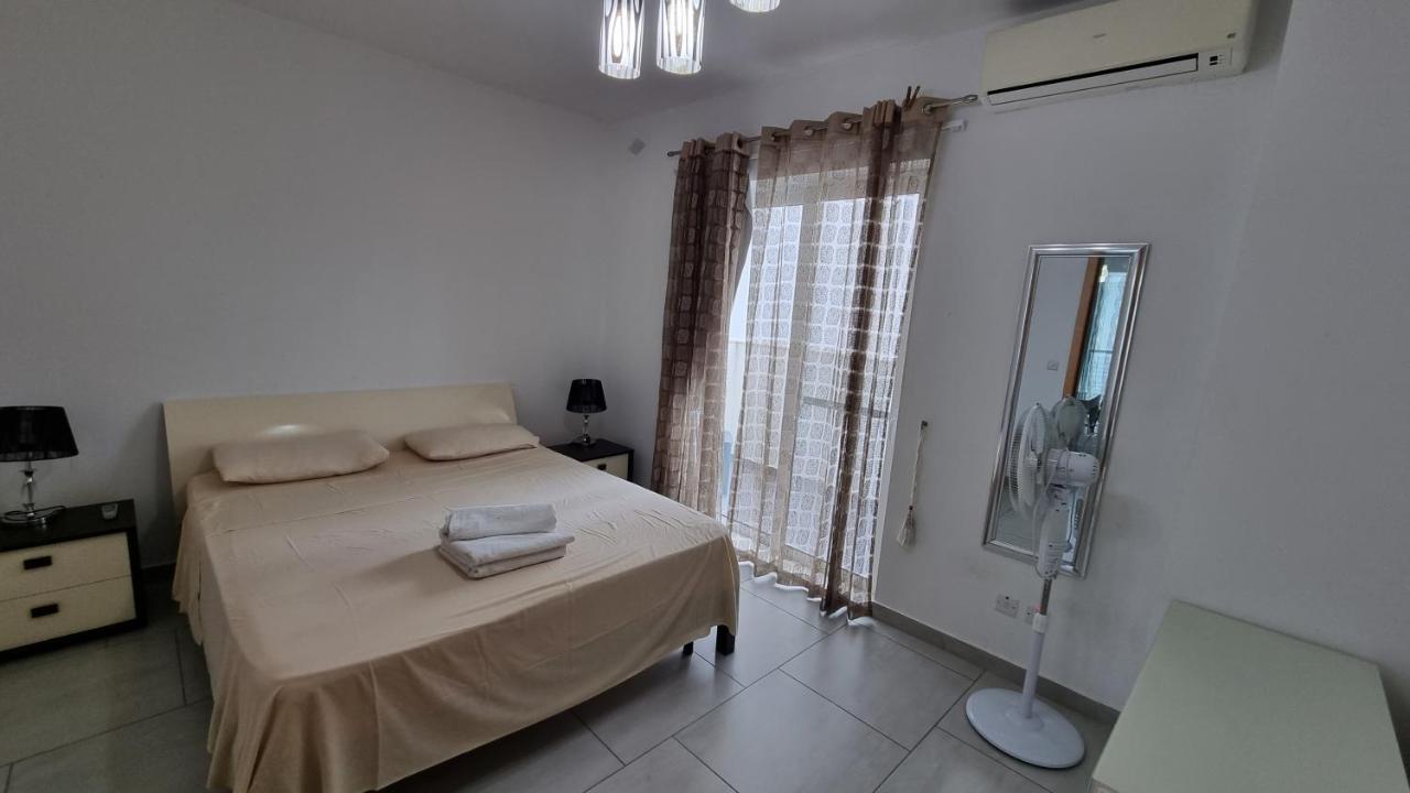 Metrostays Apartament St Julian Malta San Julián Exterior foto