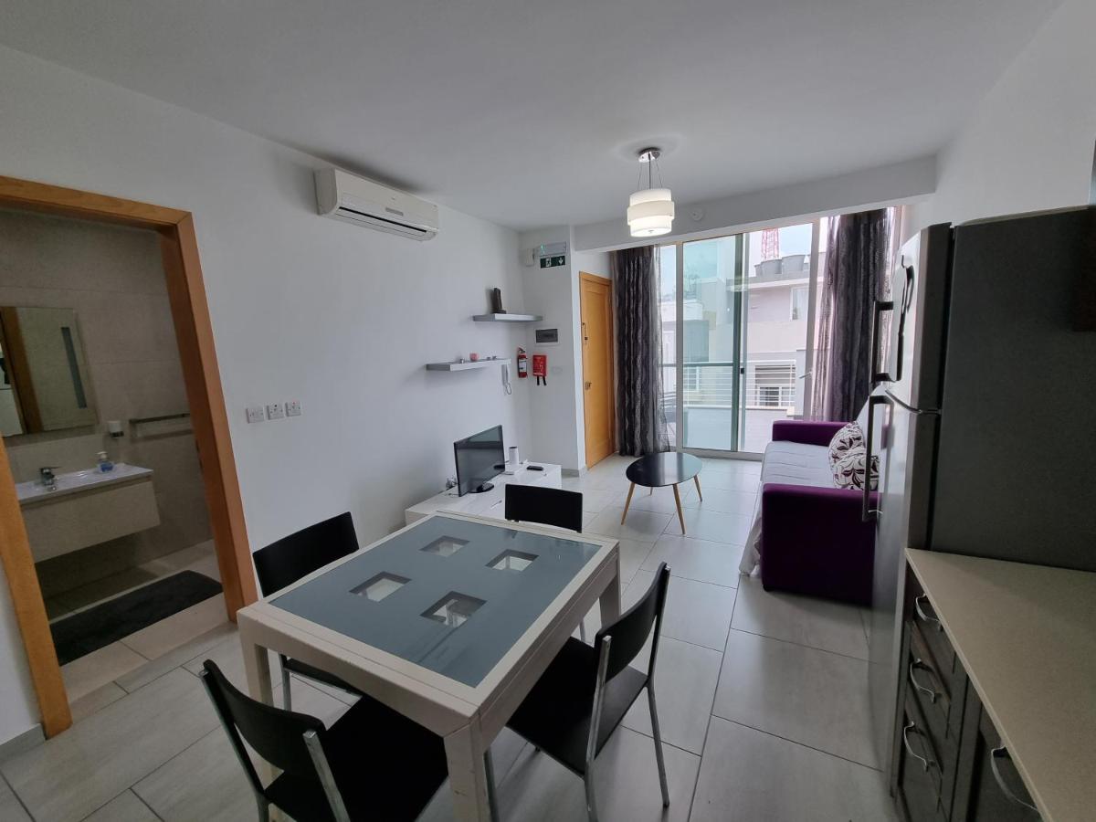 Metrostays Apartament St Julian Malta San Julián Exterior foto